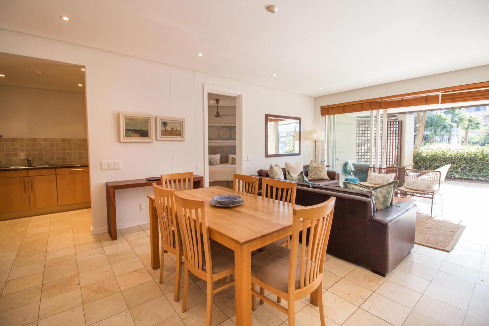Waterfront Village Cape Town Room photo