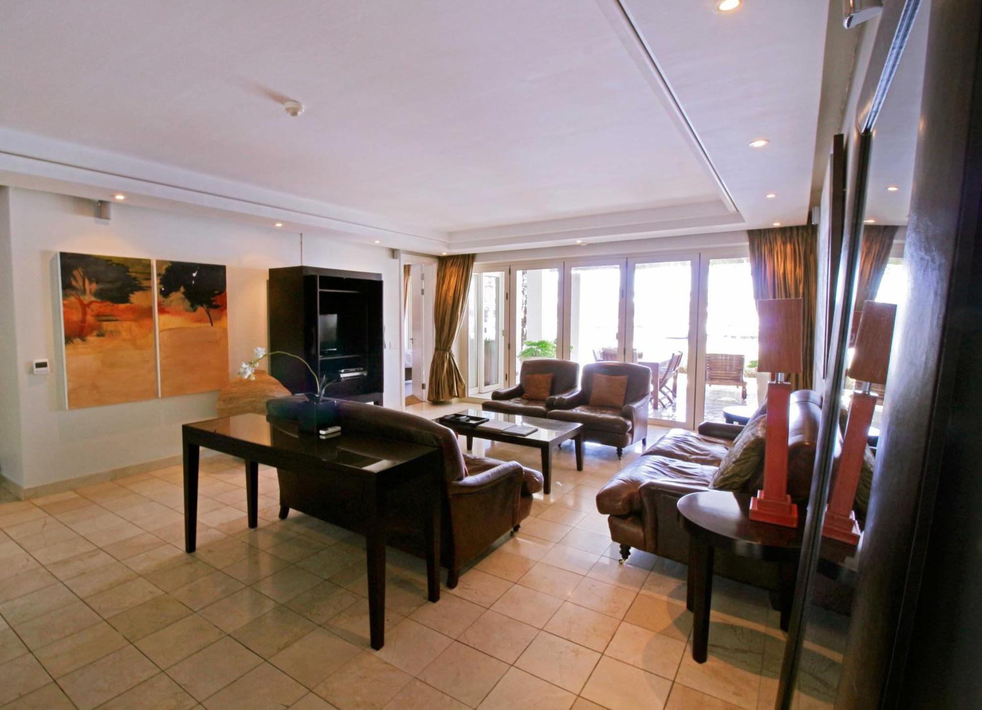 Waterfront Village Cape Town Room photo